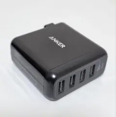 ​Anker PowerPort 4 (40W 4ポート USB急速充電器)
