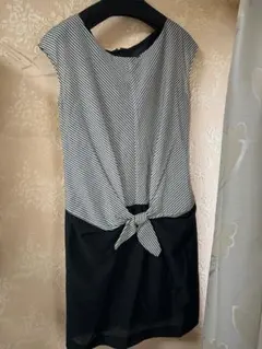 UNTITLED ノースリーブストライプワンピース