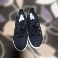 【新品】黒 キルティング スニーカー　24cm