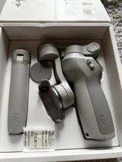 【美品・未使用】大幅値下げ！！　DJI OM4 ジンバル Amazon.co.jp: 【国内正規品】DJI OM 4 スマートフォンジンバル