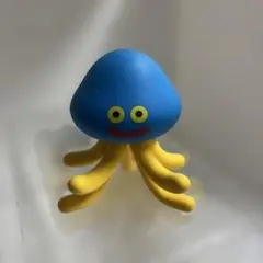 ドラゴンクエスト　お座りフィギュア　ホイミスライム