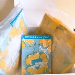 シナモン　シナモロール　一番くじ　ビニールバック　アクリルスタンド　青　黄色