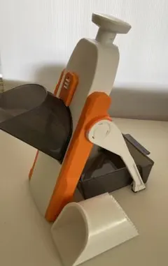 Item thumbnail for item 0d4902e6-f96b-41a5-95e2-b796e890c591