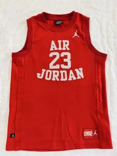 ナイキ　ジョーダン　ユニフォーム　タンクトップ　ノースリーブ　赤　Mサイズ