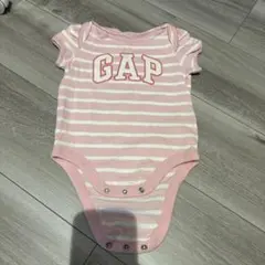 GAP ピンクストライプロンパース 3-6ヶ月　半袖