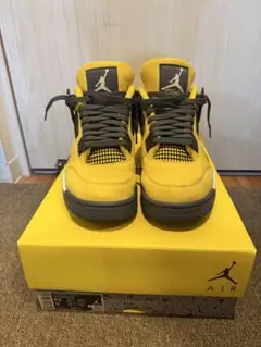 AirJordan 4 retro Tour yellow