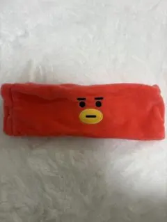 Tata ぬいぐるみ ヘッドバンド 赤色 BTS