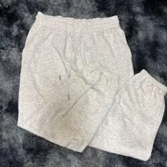 スウェットパンツと