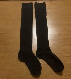 UNIQLO ヒートテックニーハイソックス　 ブラック　23-25cmのサムネイル