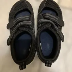 asics サンダル スニーカー　ブラック　17.5cmのサムネイル