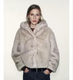 2025年最新】zara フェイクファーコートの人気アイテム - メルカリ