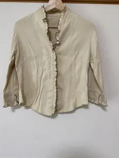 襟元、前立て、袖口フリル　綿100% カーディガンシャツ　7分袖　日本製