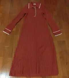 リブ編み　ニットワンピース