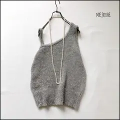 【美品】MIESROHE 大人気！レイヤードも◎なオシャレトップス　可愛いのサムネイル