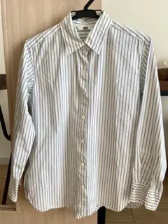 【値下げ】UNIQLO ホワイトブルーストライプ 長袖シャツ