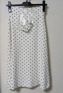 PROPORTION BODY DRESSING ドット柄ミモレ丈フレアスカートのサムネイル