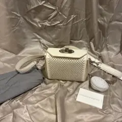Alexander McQueen ホワイトショルダーバッグ