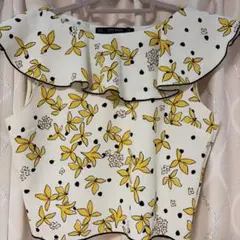ZARA BASIC COLLECTION フリル花柄ノースリーブ S