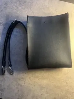 tk 黒 ショルダーバッグ