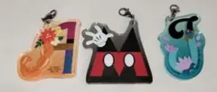 ディズニー アルファベット アクリルキーホルダー 3種セットのサムネイル