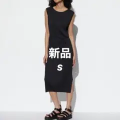 新品UNIQLO プリーツワンピース