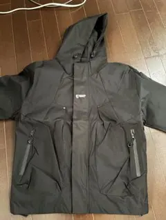 マウンテンパーカー ブラック
