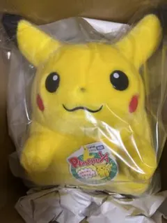 新品　タカラトミー『ポケモン30周年記念』おかえり！ピカチュウ1/1 本体