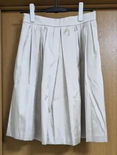 ＊ UNITED ARROWS ユナイテッドアローズ　フレアスカート　ベージュ