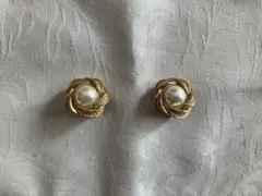 ゴールド パール ローズデザイン イヤリング