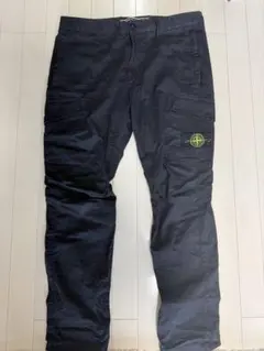 STONE ISLAND ブラックカーゴパンツ w28 - メルカリ