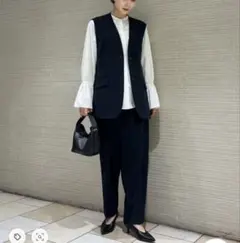 ツイルタックテーパードパンツ　ツイルカラーレスベスト　ユナイテッドアローズ