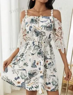 オフショルダーワンピース　フローラル柄　トロピカルフラワー　Ｍ　レース　刺繍