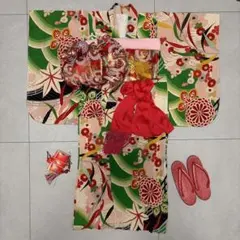 美品】七五三 7歳女の子 着物長襦袢帯小物髪飾り草履バッグ 白地 虹色