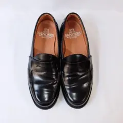 SANDERS Butt Seam Loafer ブラック ガラスレザーのサムネイル