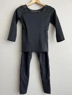 rintosull ウェアセットLサイズ 新品未開封】Rintosull パーフェクトフォーム Lサイズ 上下セット