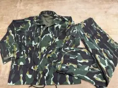 インドネシア国家警察特殊部隊用迷彩服上下のサムネイル