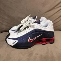 新品 NIKE SHOX R4 ウィメンズ ジュニア スニーカー ショックス