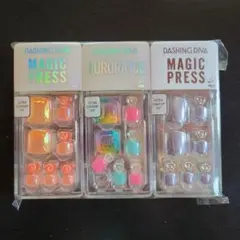 Dashing Diva Magic Press ネイルチップ 3セット　足爪用