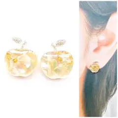 ベージュ12mmりんごピアス/イヤリング