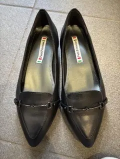 黒レザー パンプス フラット ローヒールパンプス フォーマルシューズ 23cm