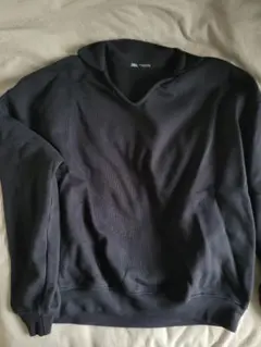 ZARA 黒 Vネック トレーナー