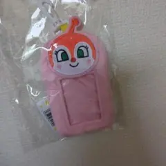 アンパンマン　アップリケパスケース　新品タグ付き