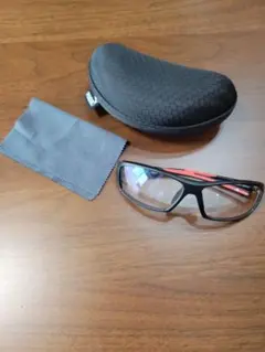 Item thumbnail for item f670e3fe-baef-47b0-b33e-9c767dd7295d