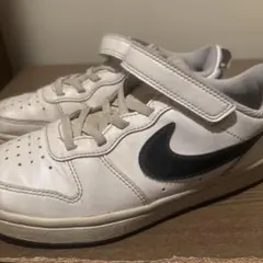 Nike ホワイト ブラック スニーカー ベルクロ