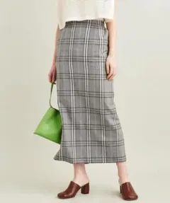 BY チェックバックスリット タイトスカート