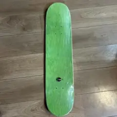 新品・未使用　 グラフィティデザイン スケートボードデッキ 7.25インチ