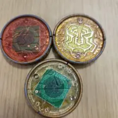 仮面ライダーオーズ　オーメダル ライオン トラ チーター ラトラーター