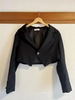 【美品】ブラック クロップドジャケット