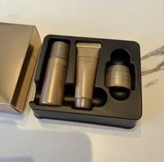 新品COVERMARK カバーマークエクストラアドバンス トライアルセット非売品のサムネイル