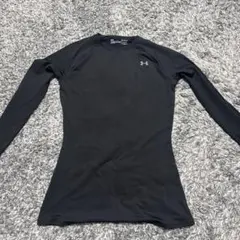 Under Armour HEATGEAR ブラック アンダーシャツ M
